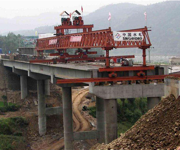 高鐵建設(shè)工程中應(yīng)用的鋼模板介紹